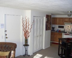 Pine Hill Gardens Apartments Nashua New Hampshire phg-B-04-2.jpg